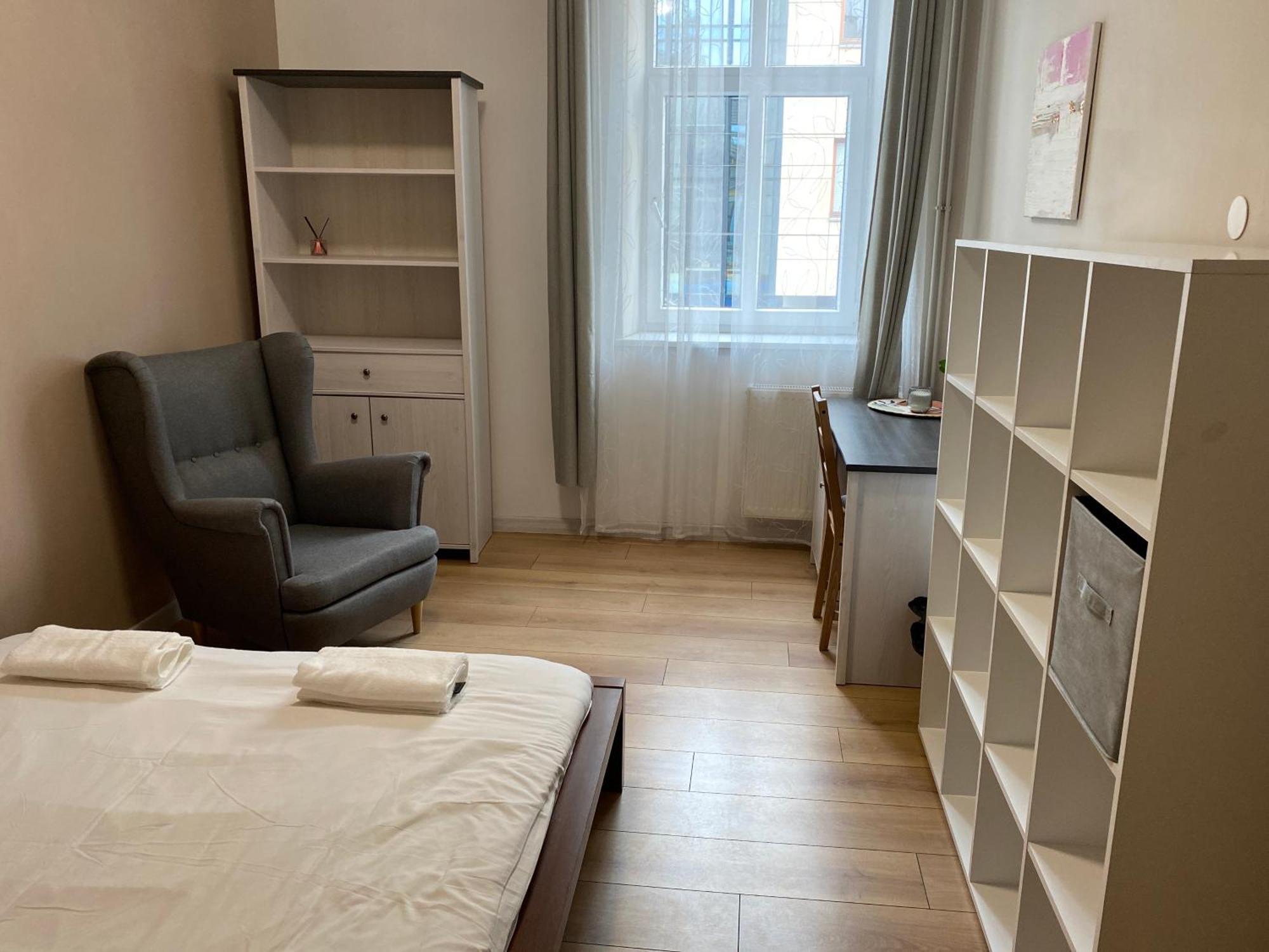 Pini Hostel - Przytulne Pokoje W Centrum Krakowa Bagian luar foto