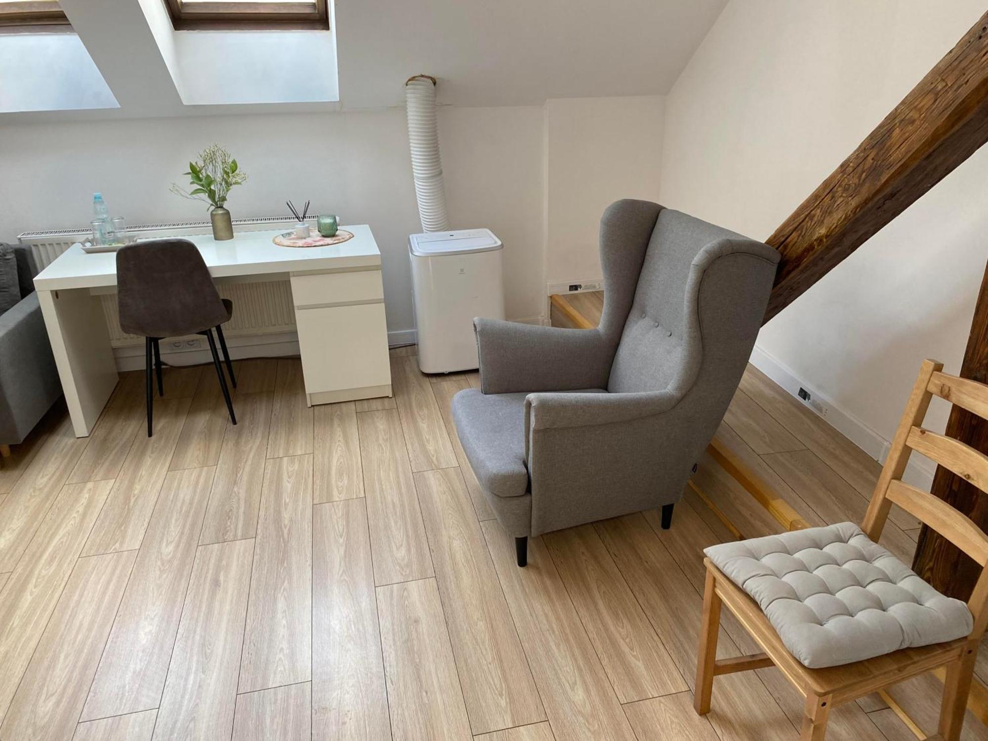 Pini Hostel - Przytulne Pokoje W Centrum Krakowa Bagian luar foto