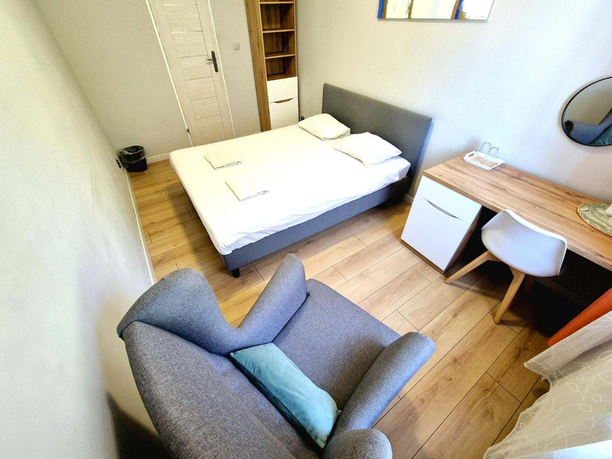 Pini Hostel - Przytulne Pokoje W Centrum Krakowa Bagian luar foto