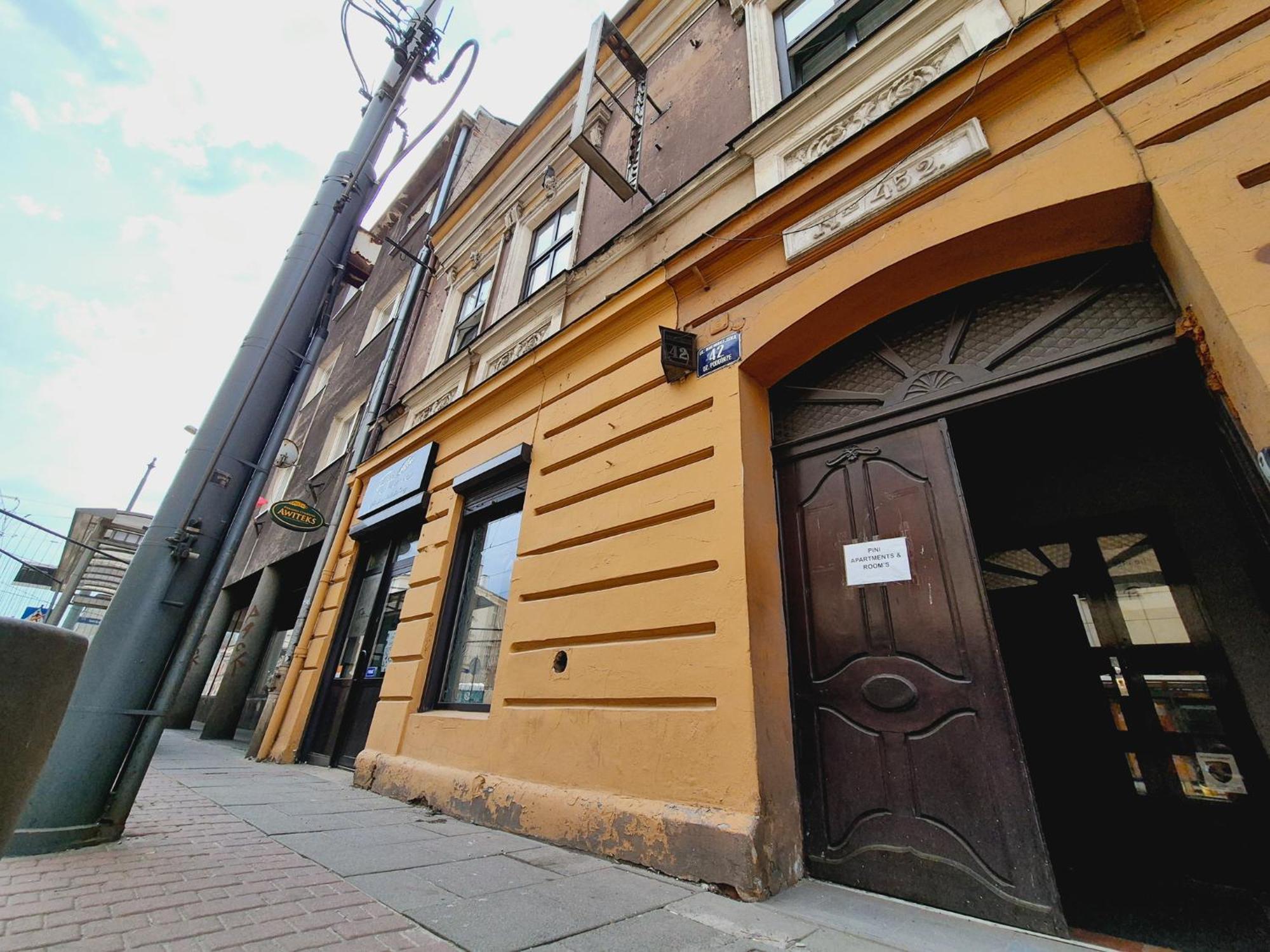Pini Hostel - Przytulne Pokoje W Centrum Krakowa Bagian luar foto