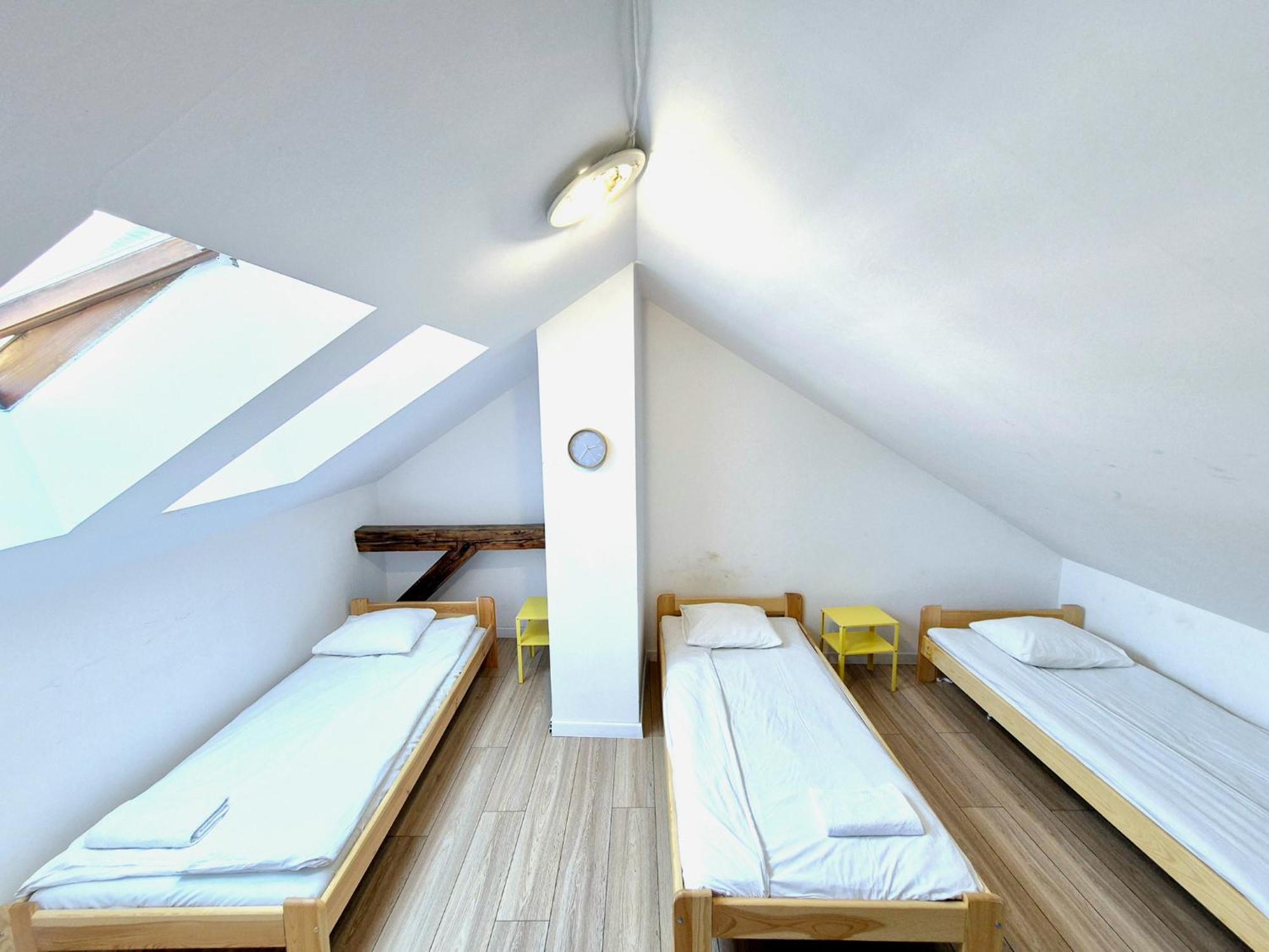 Pini Hostel - Przytulne Pokoje W Centrum Krakowa Bagian luar foto