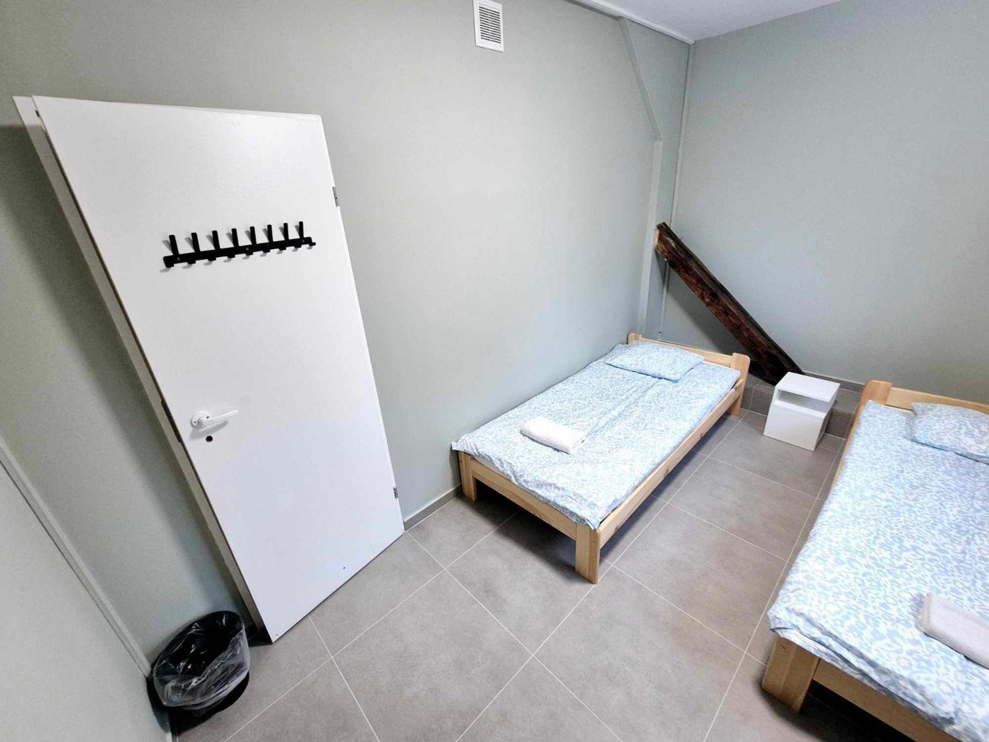 Pini Hostel - Przytulne Pokoje W Centrum Krakowa Bagian luar foto