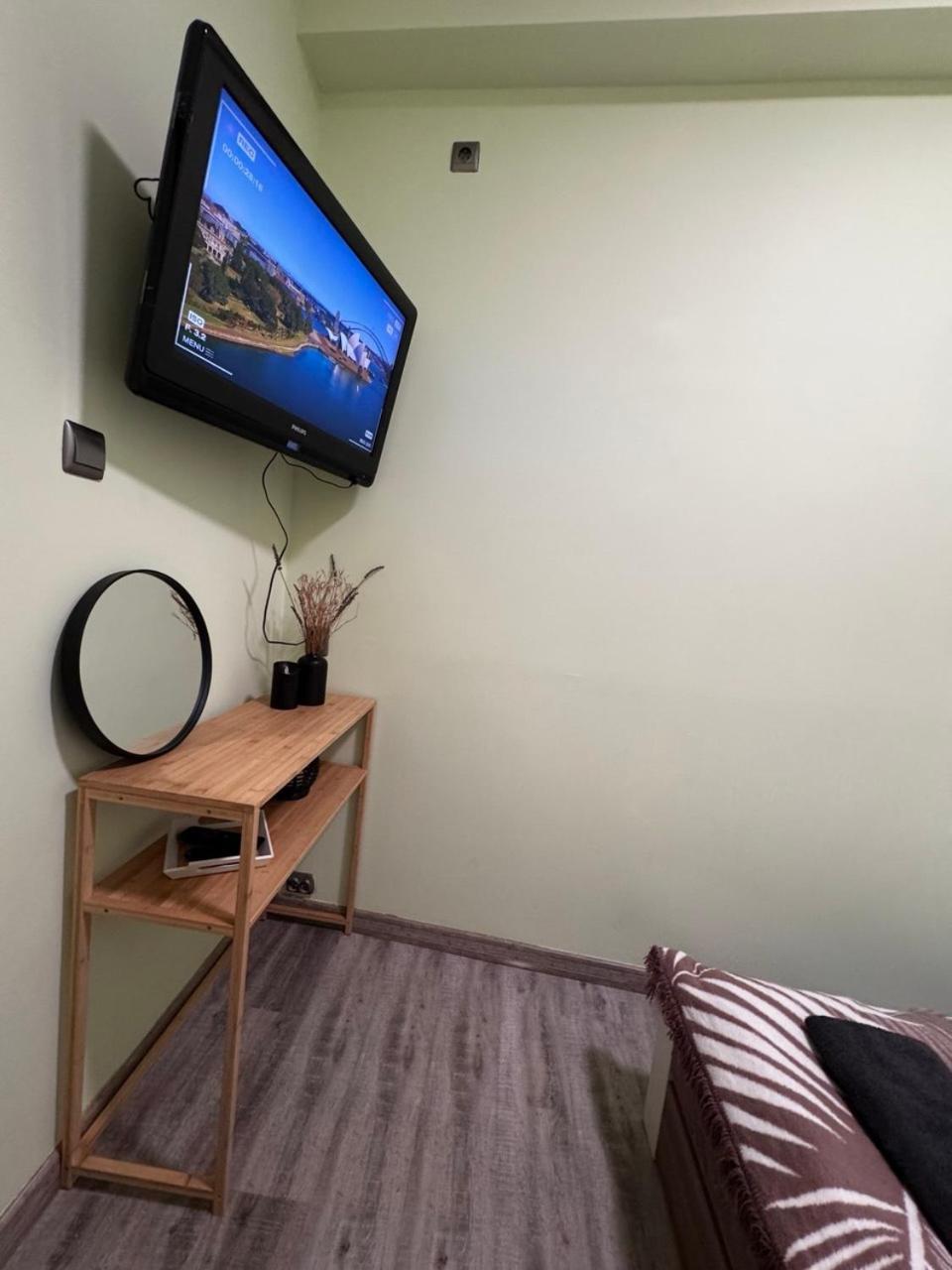 Pini Hostel - Przytulne Pokoje W Centrum Krakowa Ruang foto